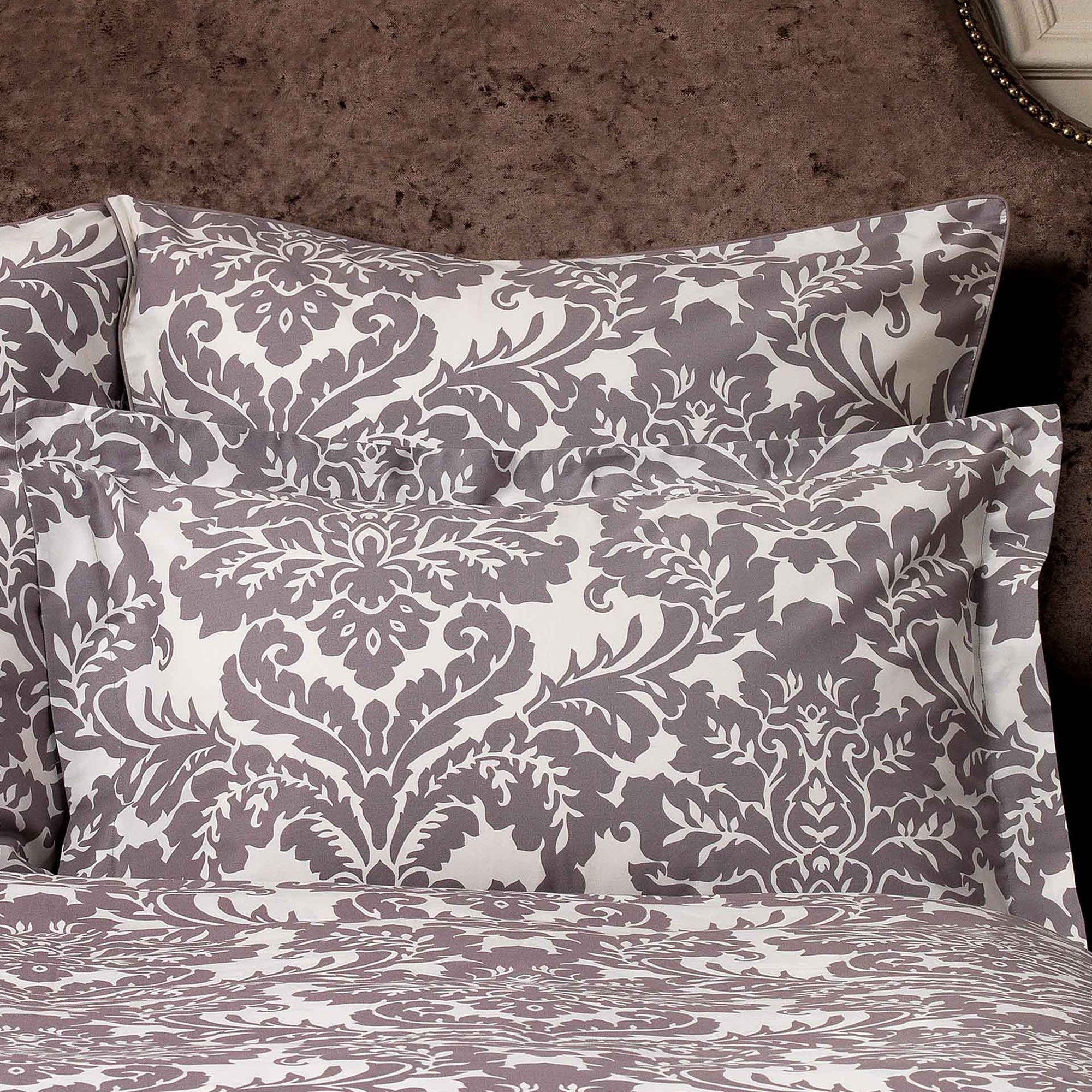 Togas Damask 220 Thread Count Damask 