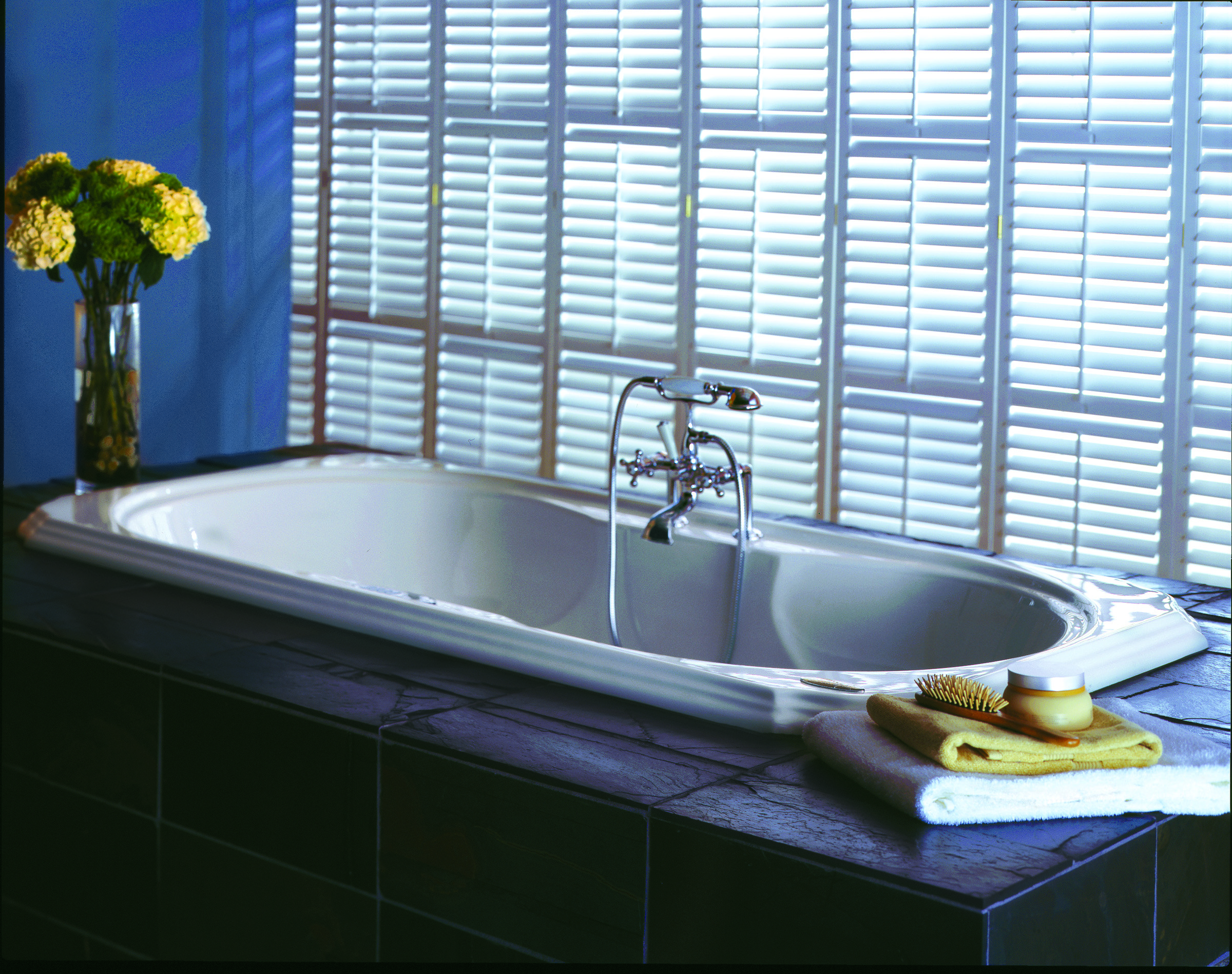 JACUZZI® Bellavista™ 72" x 42" Drop in Air Bathtub Wayfair