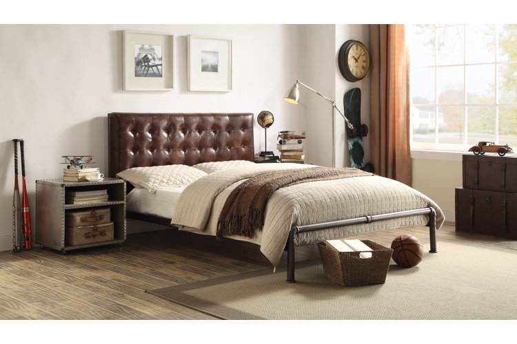 Bed with leather headboardr
