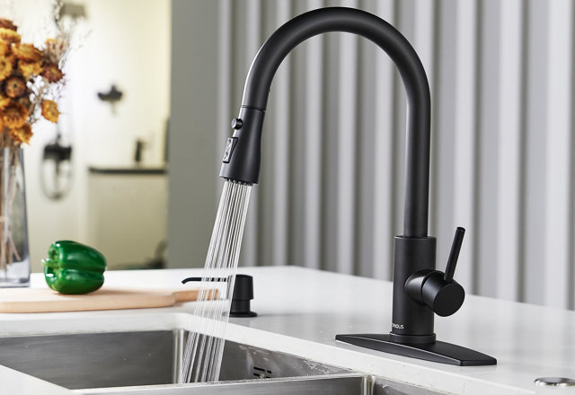 In-Stock Kitchen Faucets