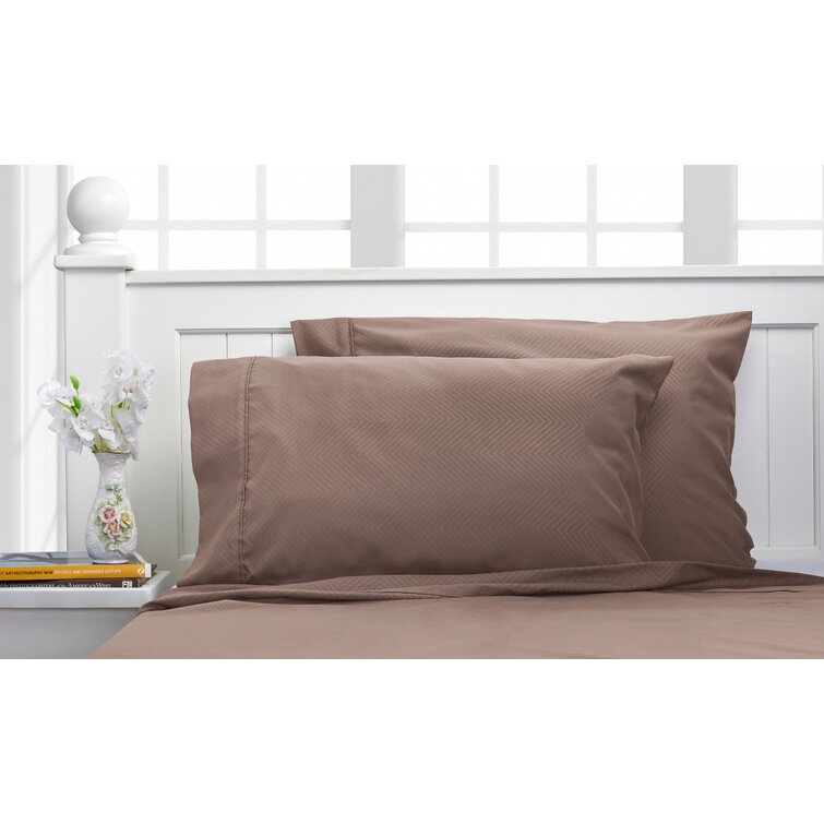 Elegant Comfort Chevron Embossed Collection 4-Piece Bed Sheet & Pillowcase Set 