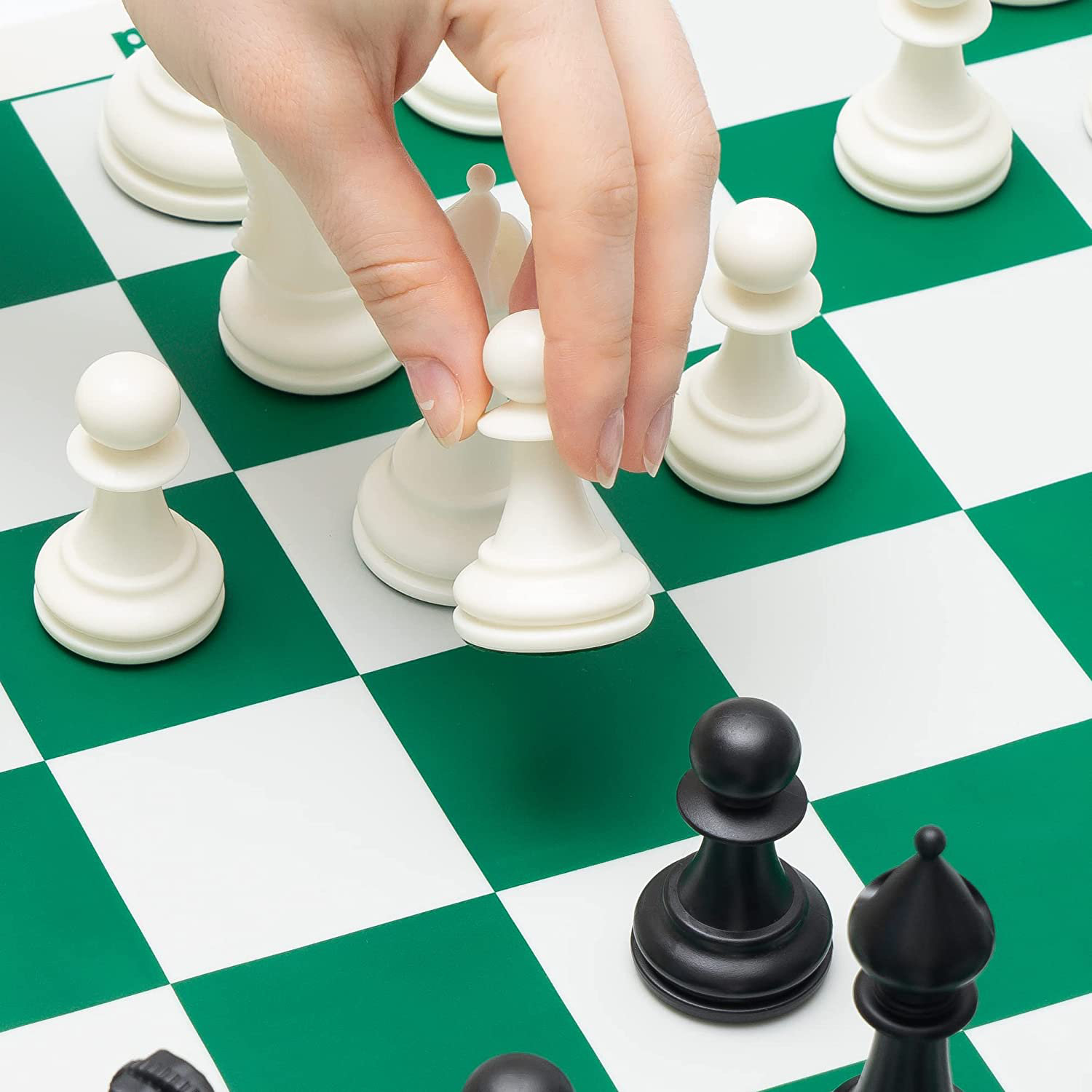 Best Knight Games Best Chess Set Ever 3x Modern, Chess Set with 20x20 in Foldable Silicone Board