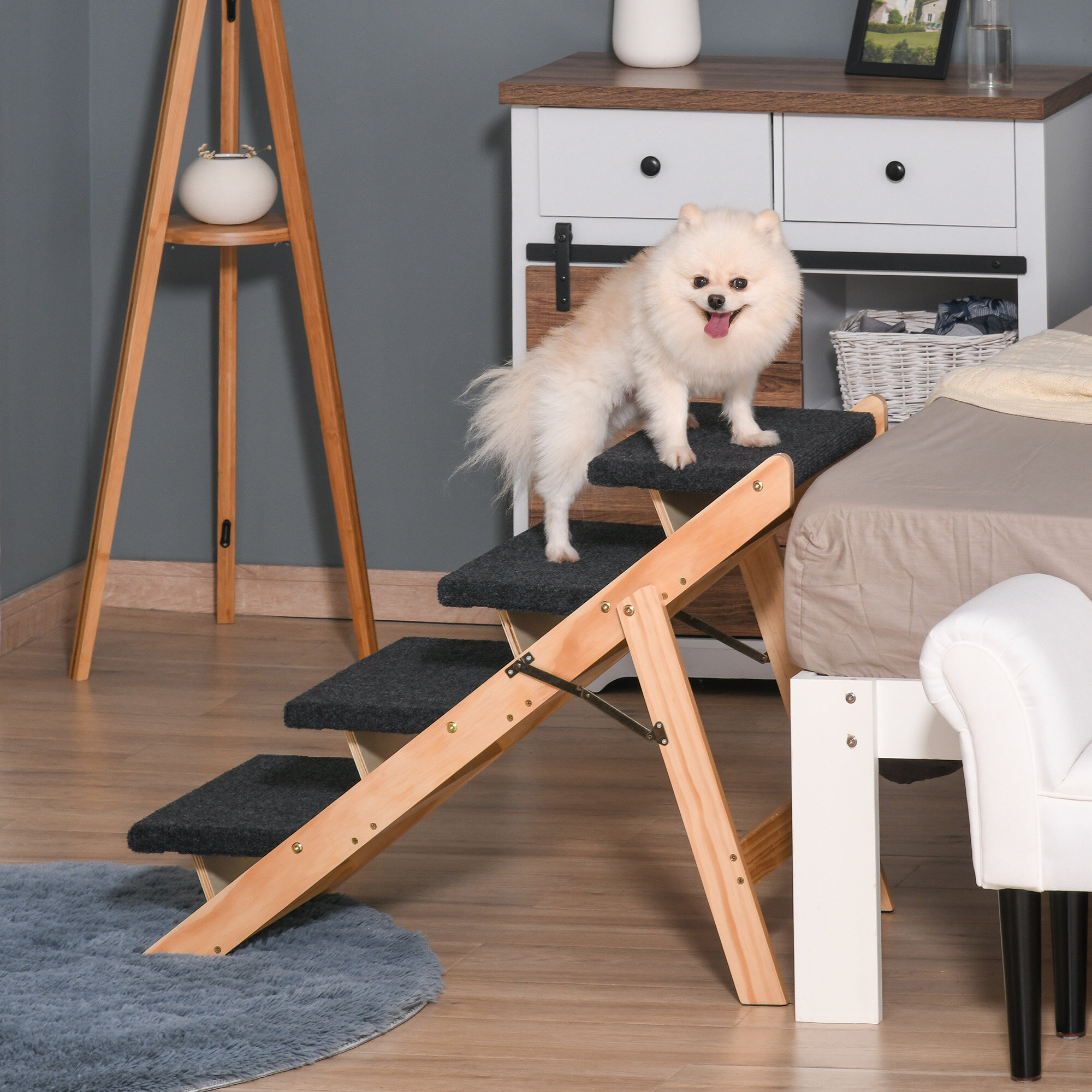 3 Steps built to last. Dogs Favorite Pet Stairs Ladder for Dogs.Very sturdy 