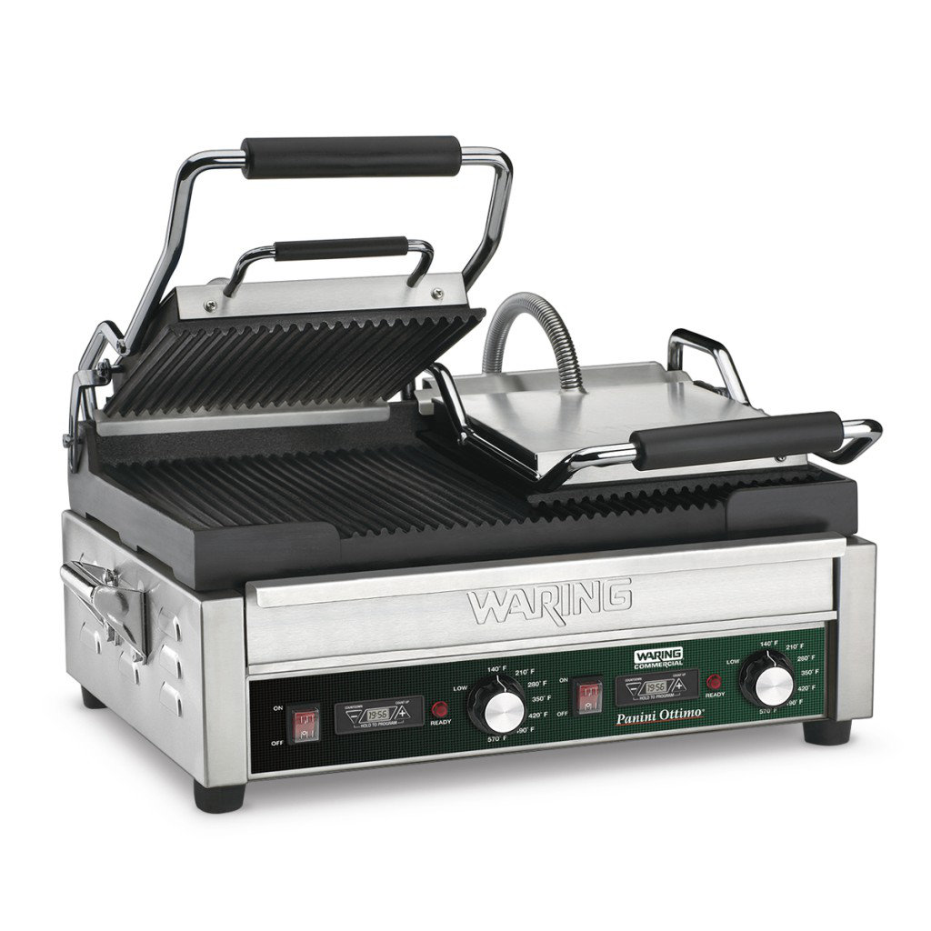 panini press with cast iron plates