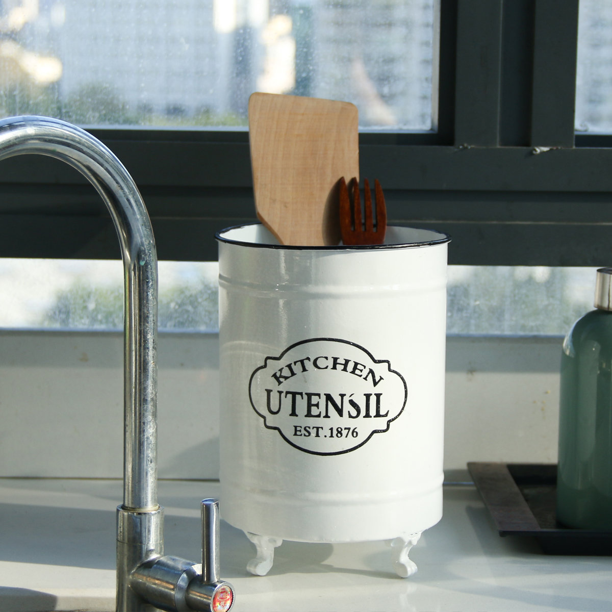 Gracie Oaks Utensil Crock & Caddies Metal Kitchen Utensil Crock