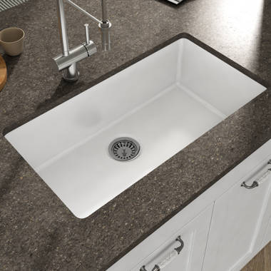 Yorkshire 31.5'' Undermount Single Basin Kitchen Sink
