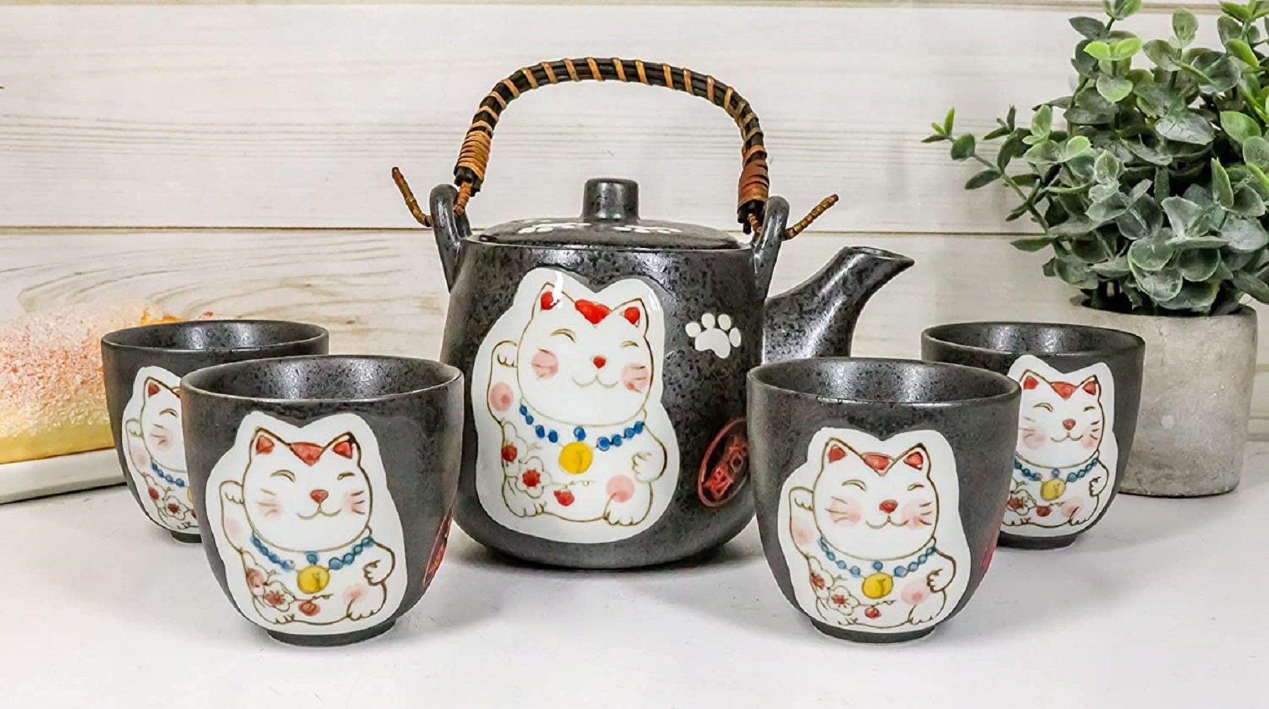 Trinx Dunsmore Maneki Neko Lucky Cat Tea Set for 4 People Wayfair
