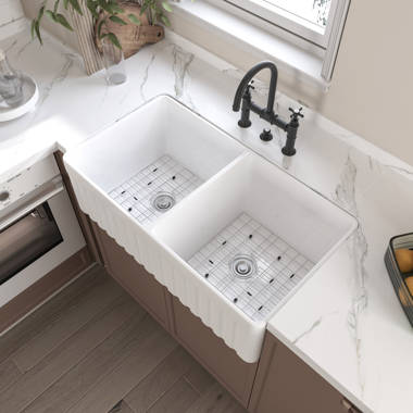 Sinber 33" White Ceramic Double Bowl Apron farmhouse Kitchen Sink With Strainer 