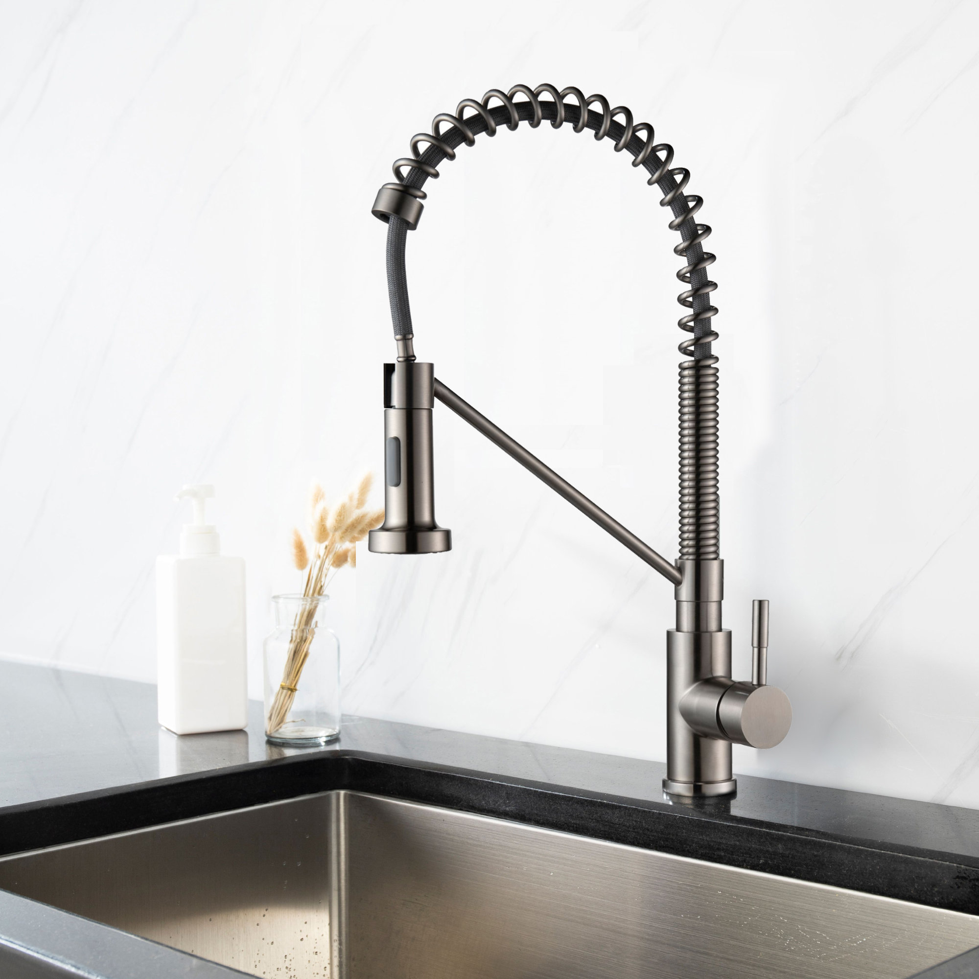 AA Warehousing Single Handle High Arc Pull Out Kitchen Faucet Ceramic