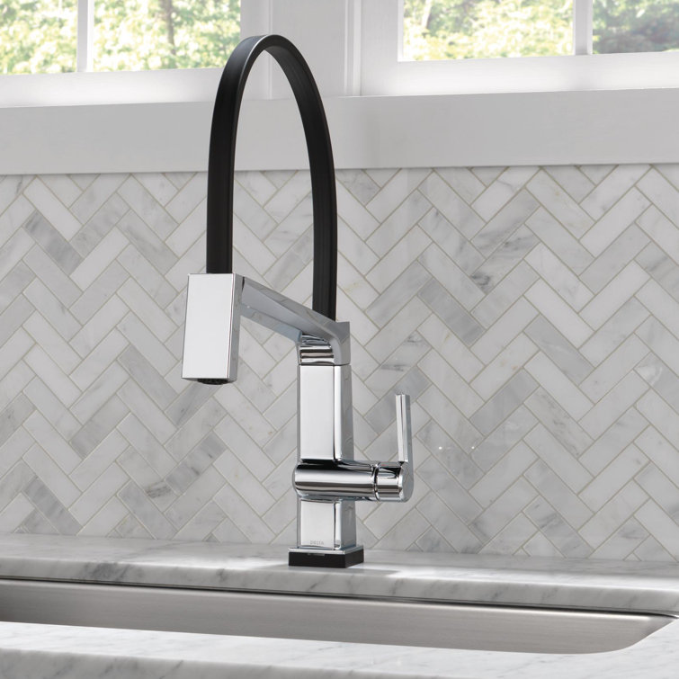 Delta Pivotal Pull Down Touch Single Handle Kitchen Faucet ...