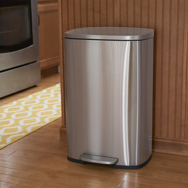 Stainless Steel 13 Gallon Step on Trash Can
