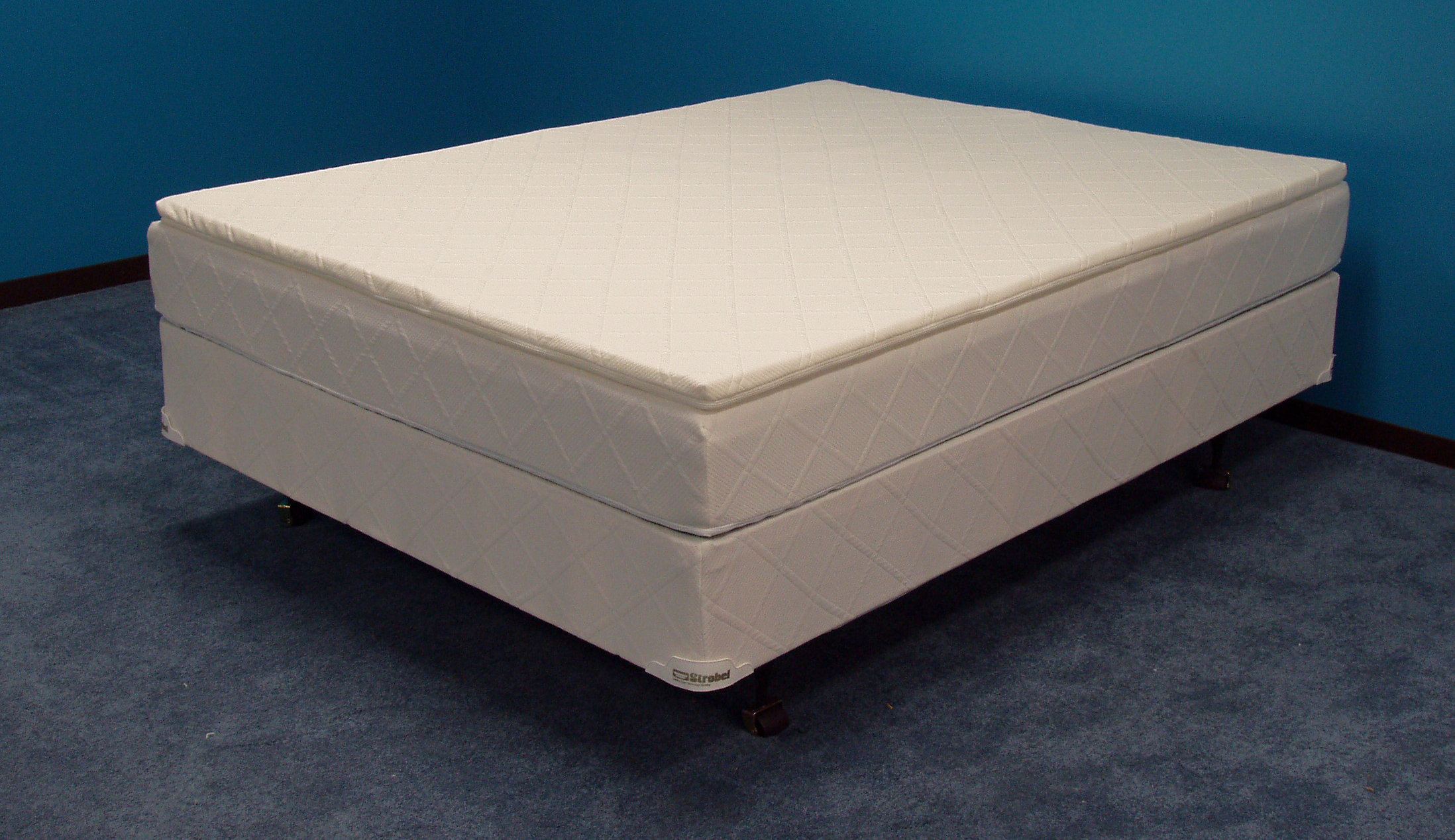 Strobel Technologies Winners 12" Waveless Shallow Fill SoftSide