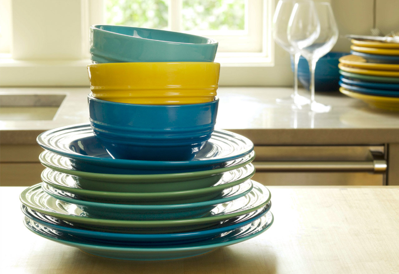 Dinnerware Sets From %2425 