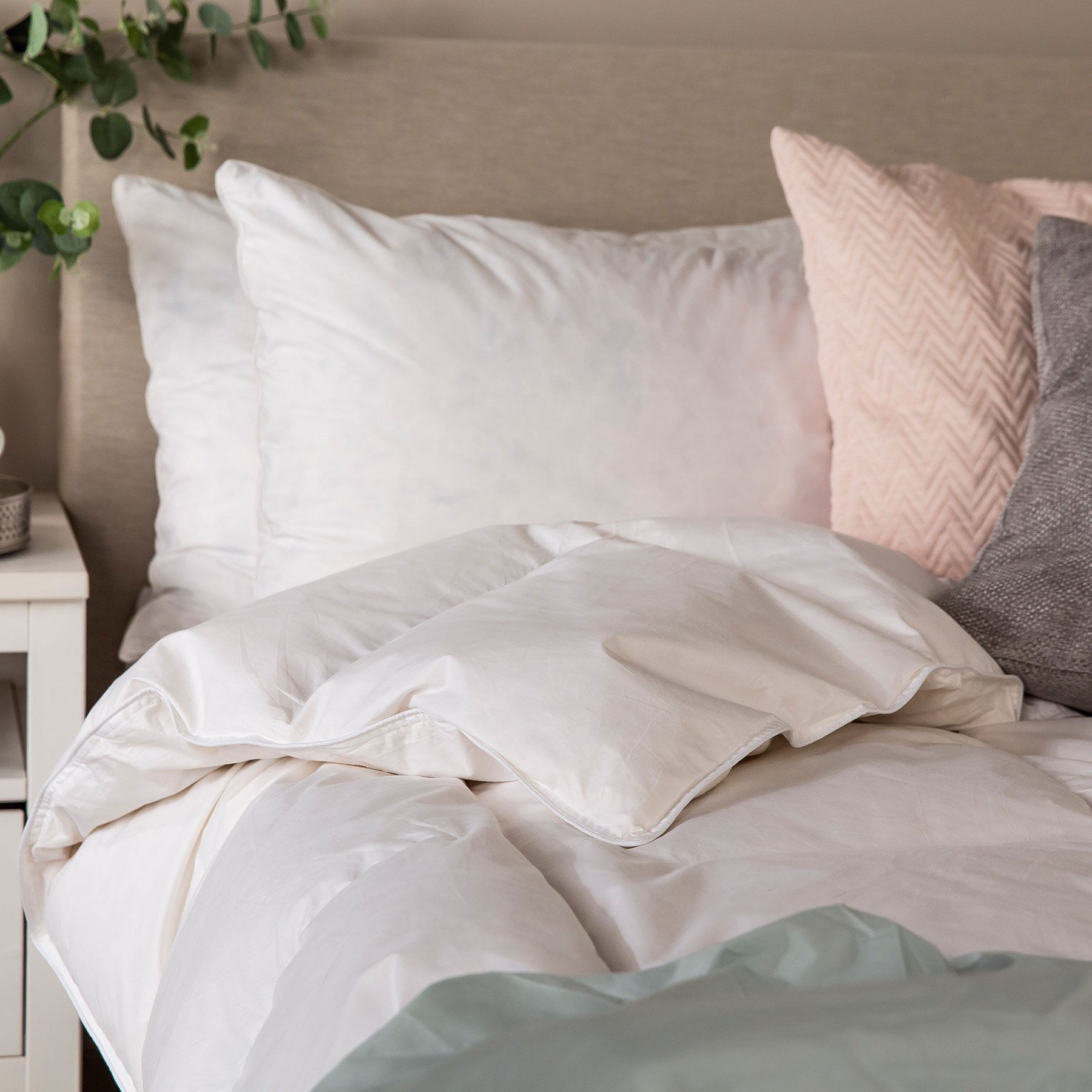 Snuggledown Scandinavian Duck Feather 
