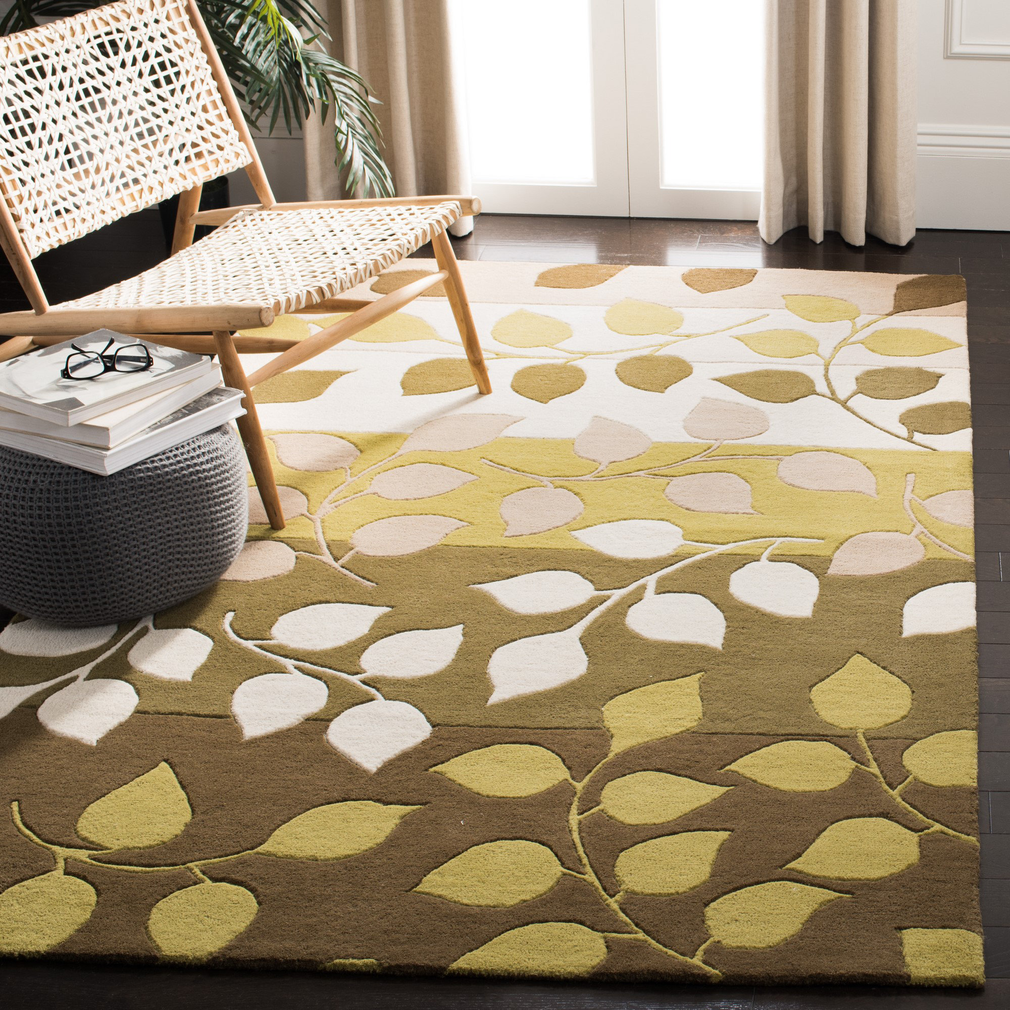 Red Barrel Studio® Colette Floral Hand Tufted Wool Green Area Rug