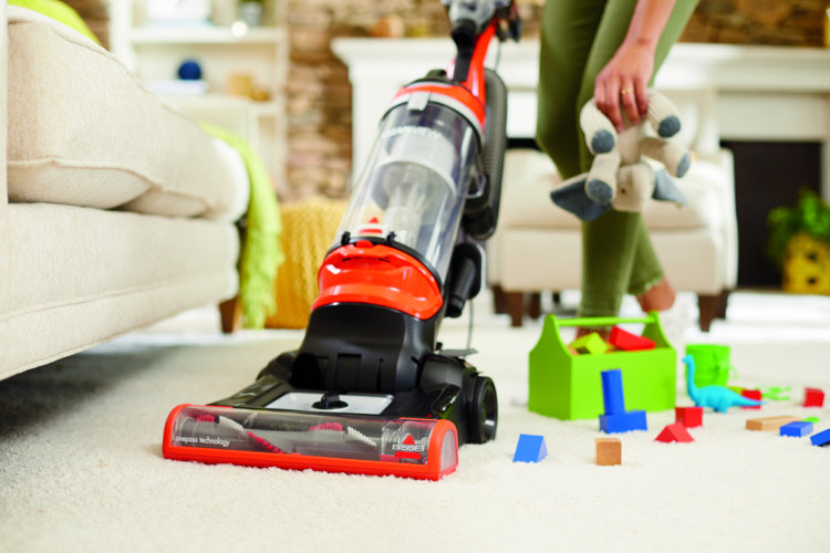 Canister or Upright Vacuum: Which One Is Right For You?