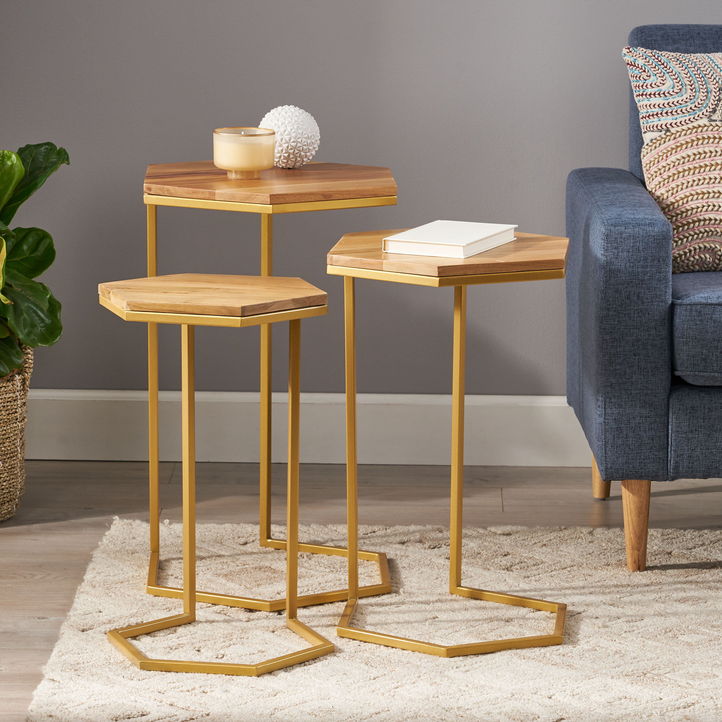 Everly Quinn 25.5'' Tall Solid Wood C Table Nesting Tables & Reviews Wayfair