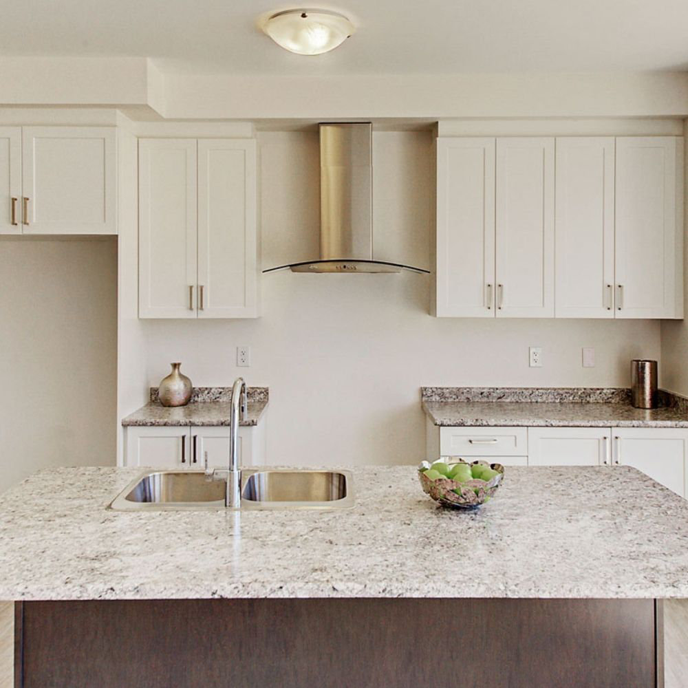 cyclone range hood light replacement