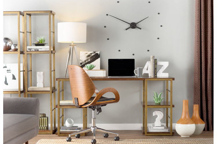 How To Decorate Around A Large Wall Clock
