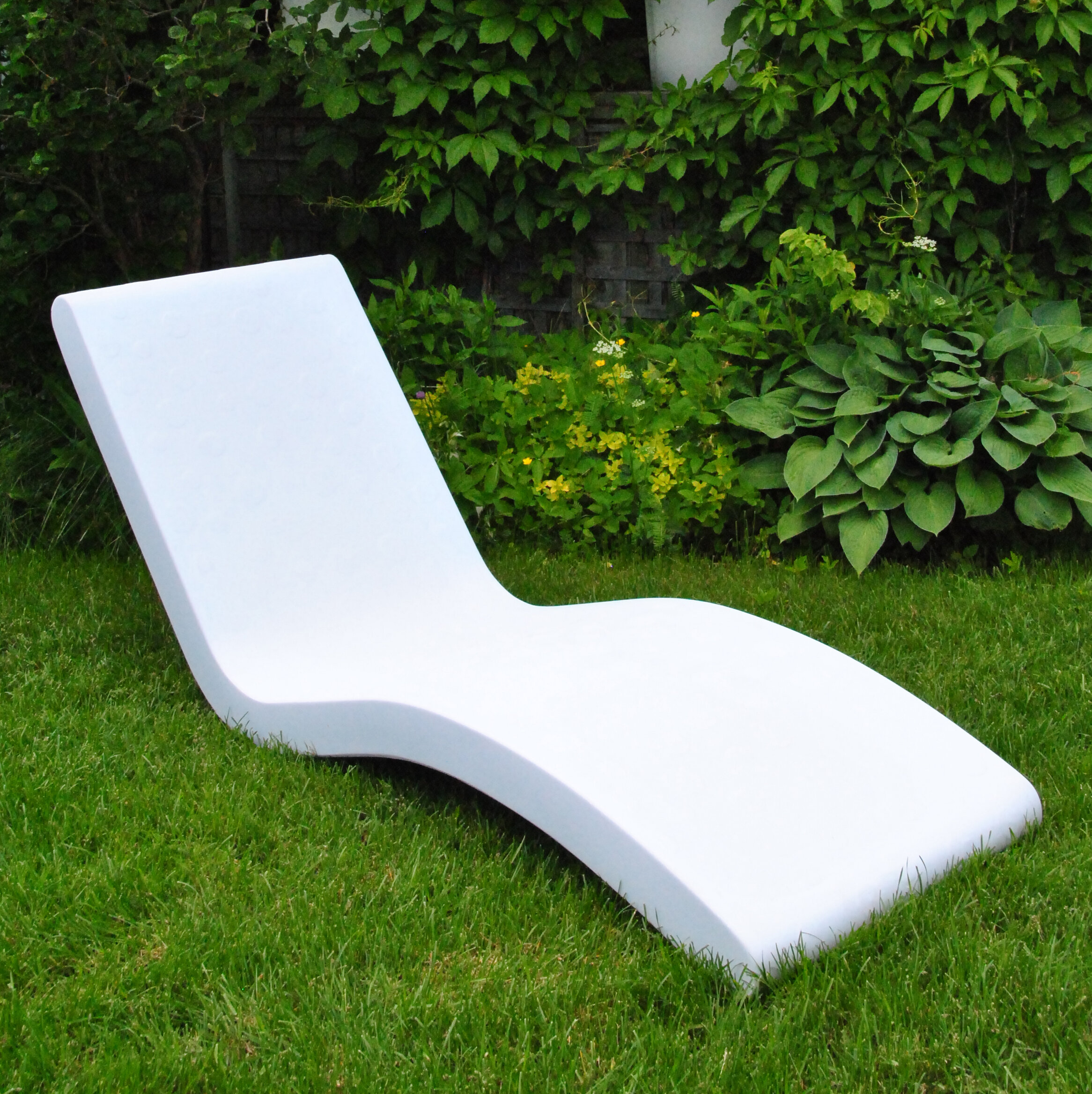 summer chaise lounge