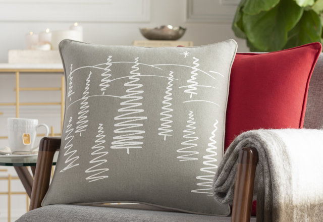 Must-Have Holiday Accent Pillows
