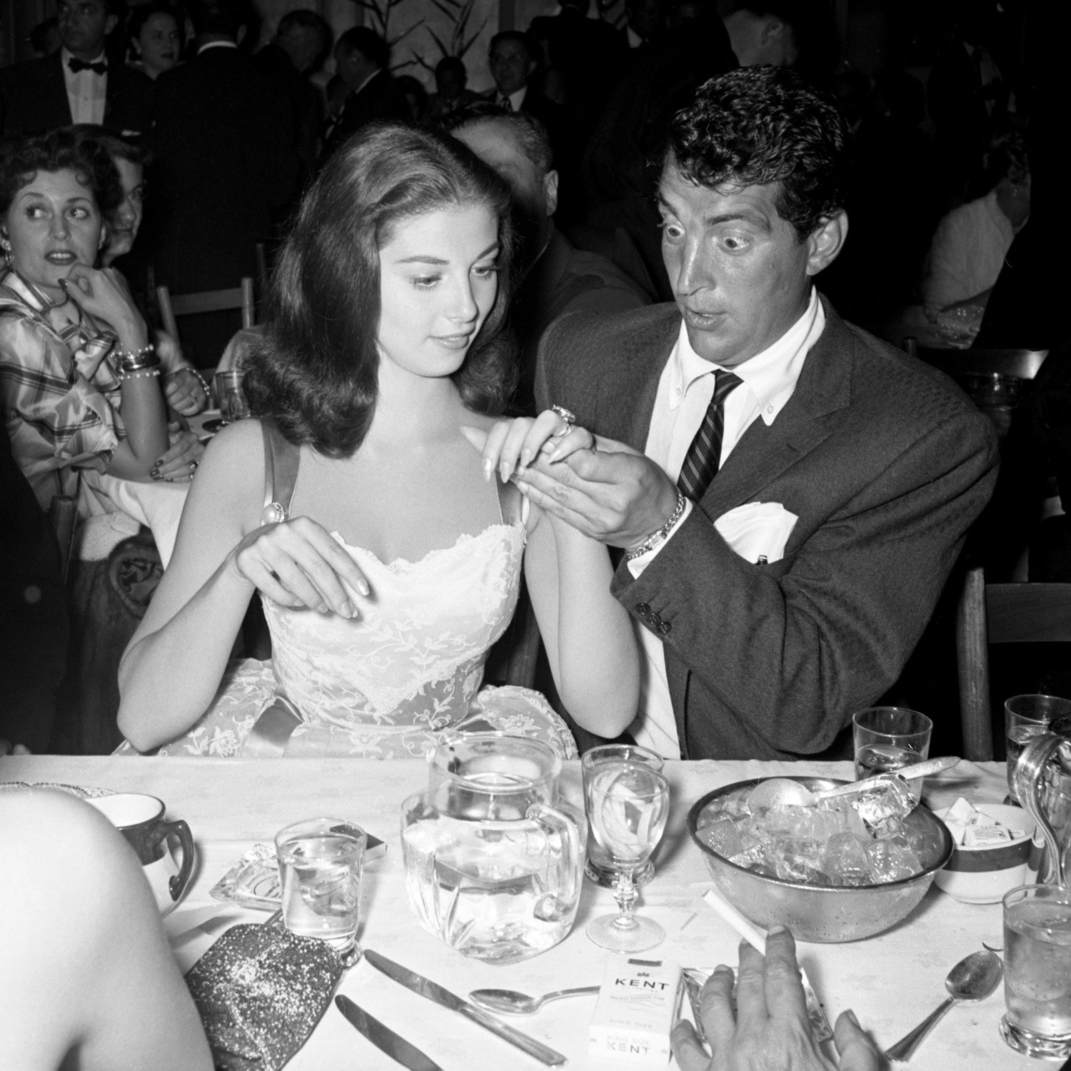 Globe Photos Entertainment Pier Angeli And Dean Martin On Paper