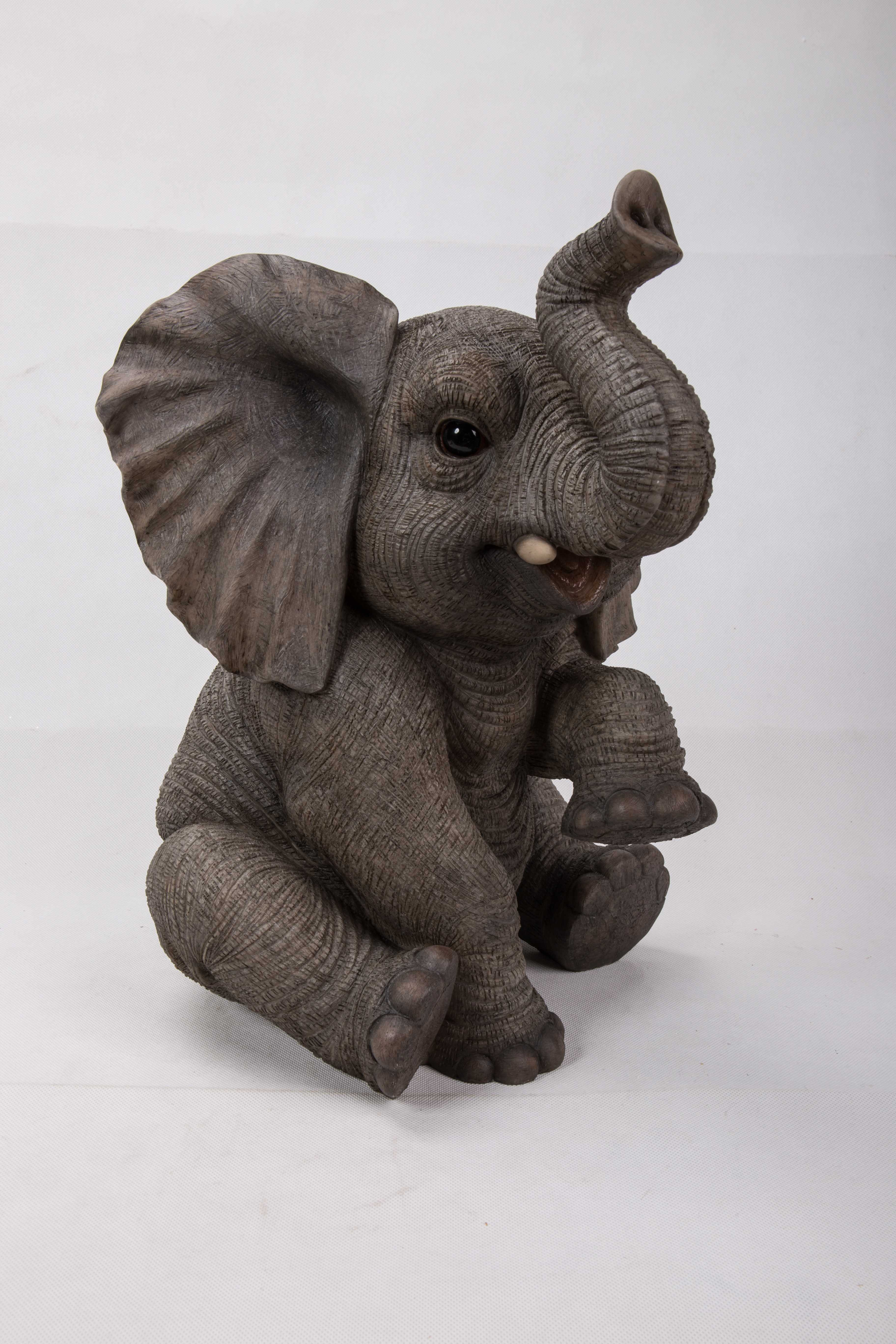 HiLine Gift Ltd. Statue bébé éléphant assis avec trompe vers le haut et Commentaires Wayfair