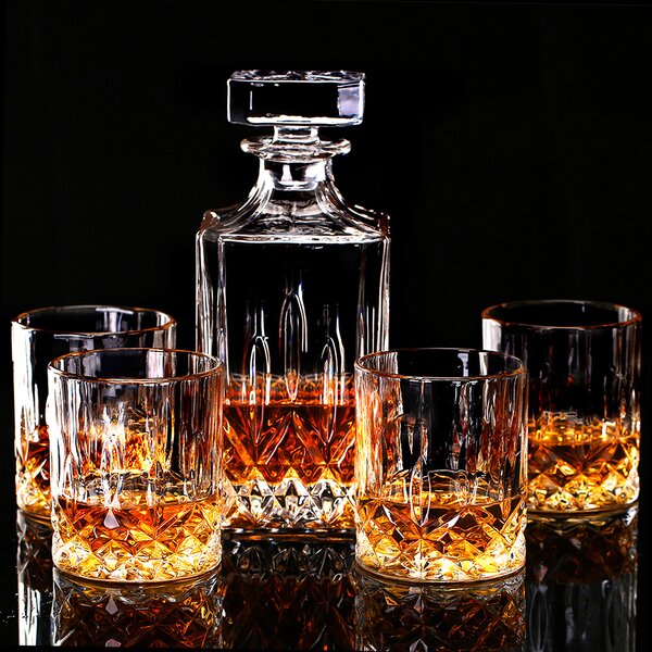 Godinger Dublin 6-Piece Crystal Whiskey Decanter Set Square-shaped bottle lid 