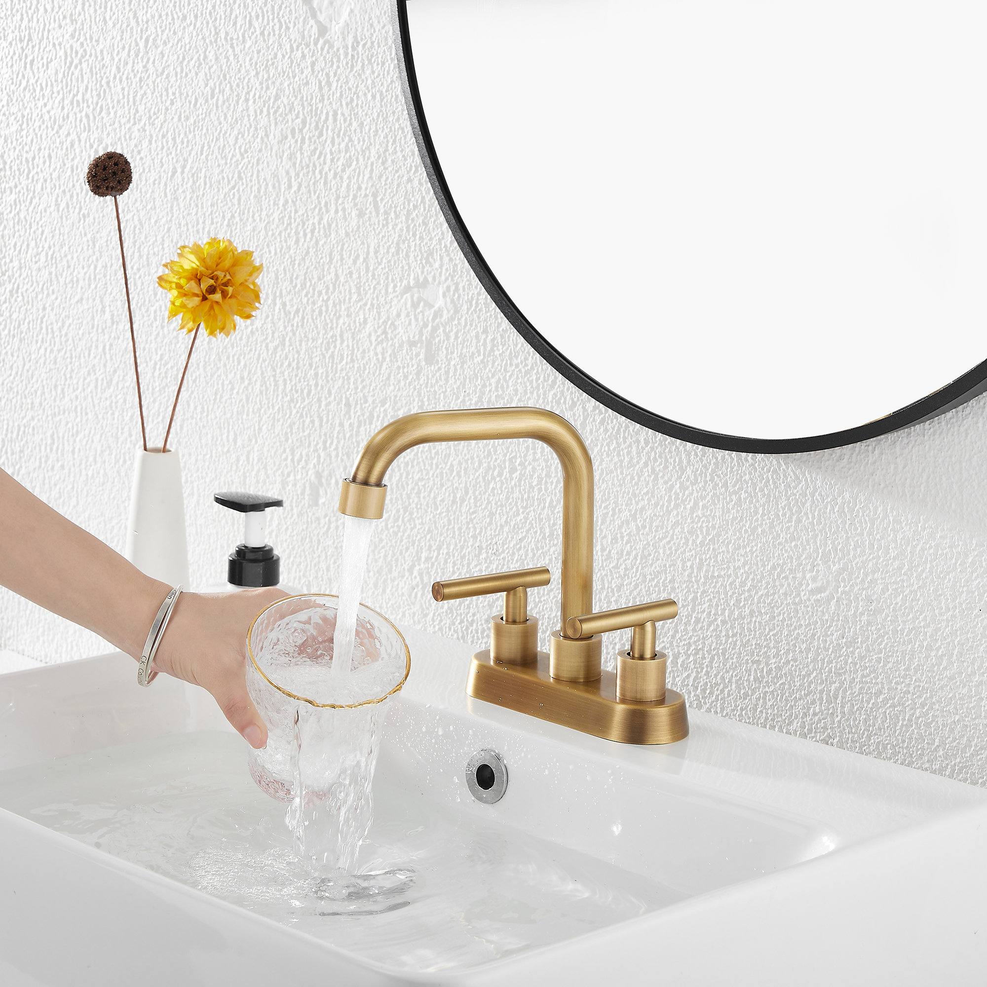 UFINE Centerset Faucet 2-handle Bathroom Faucet with Drain Assembly ...