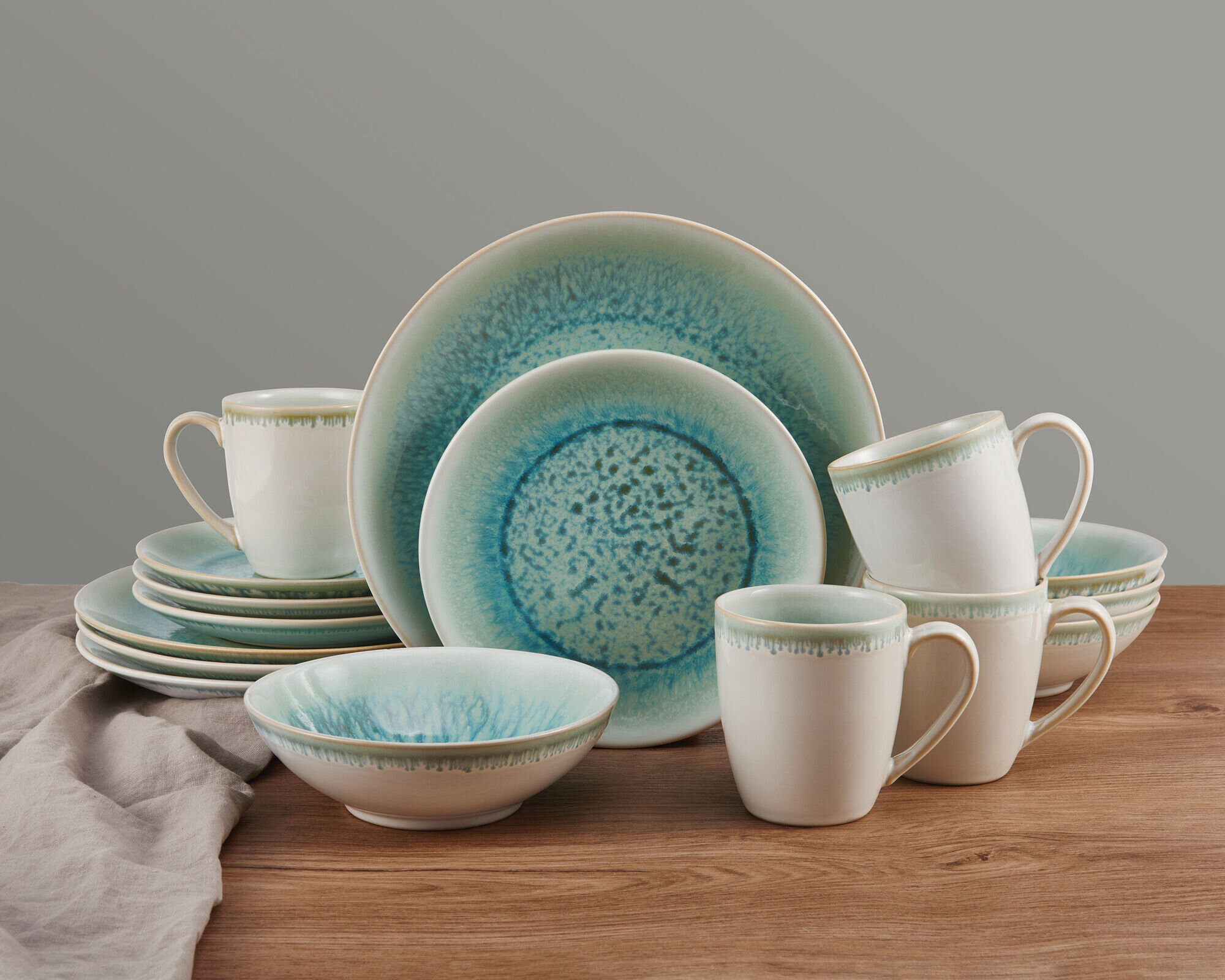 Kitchen Dining Set 16-Piece Dinnerware Plates Bowls Dishes Cup Round Turquoise 