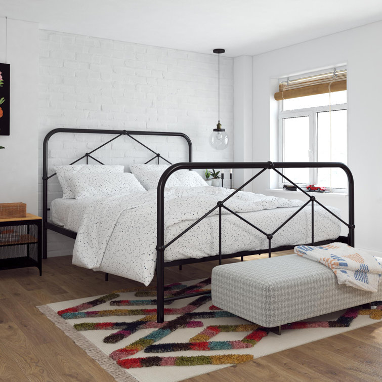 NovogratzEU Francis Farmhouse Bed Frame 