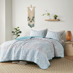 Stylish Woman Figure Print Details about   Fashion Quilted Bedspread & Pillow Shams Set 