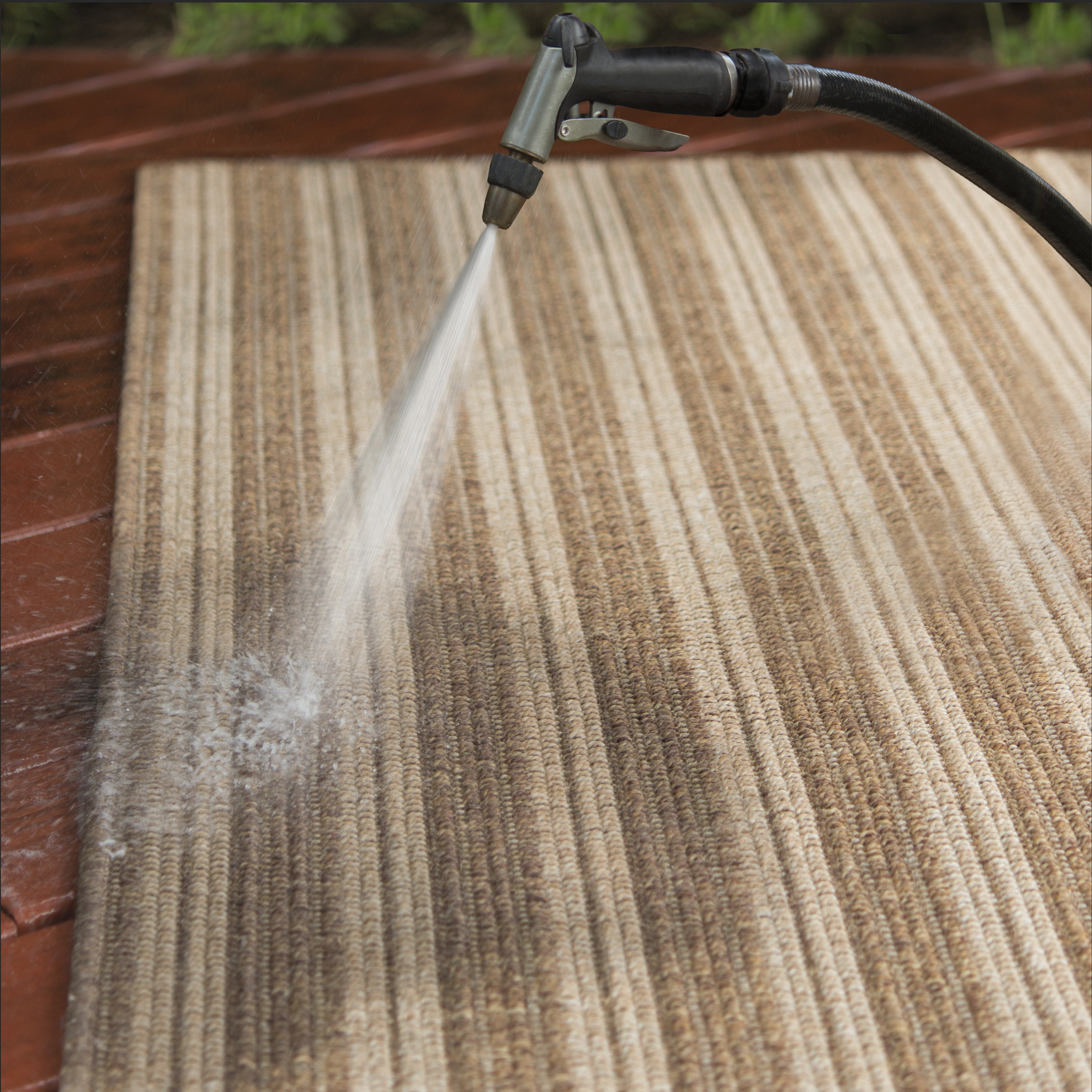 Andover Mills™ Jacobson Red/Ivory Indoor/Outdoor Rug & Reviews