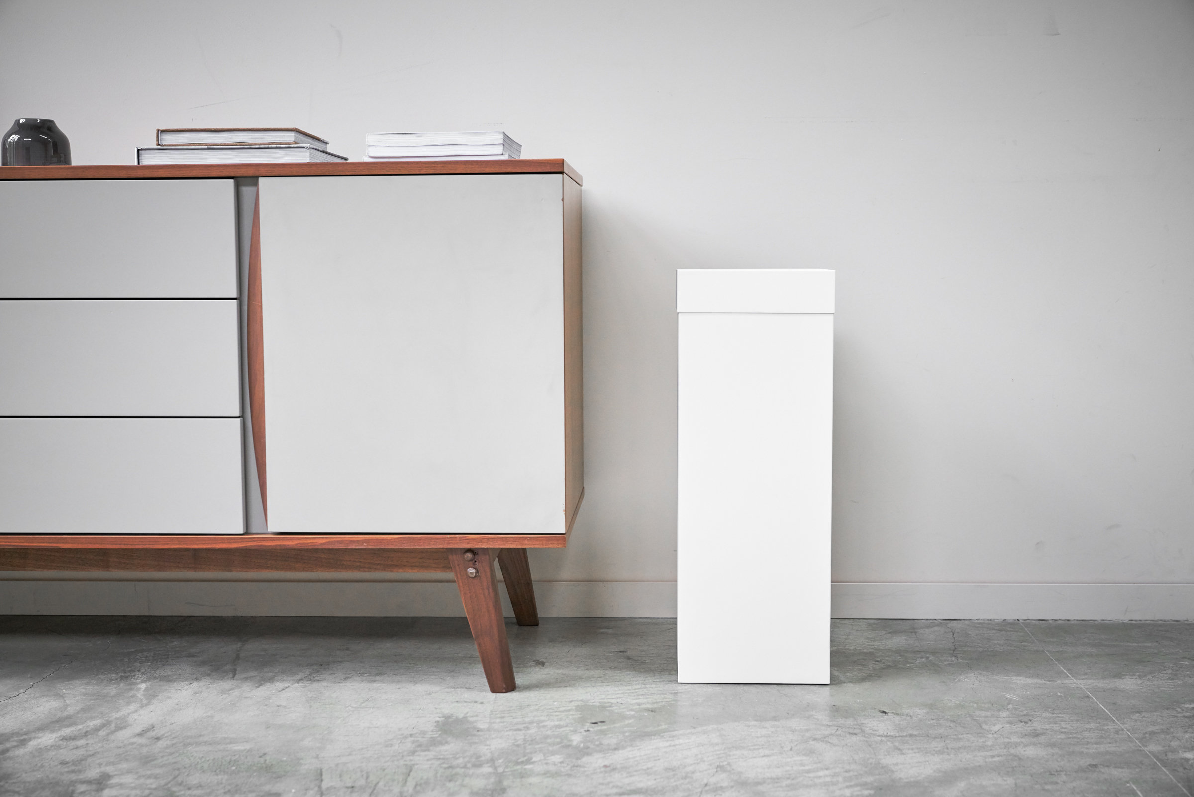 Yamazaki USA Tower Yamazaki Home Tall Trash Can 7.25 gallon Waste ...