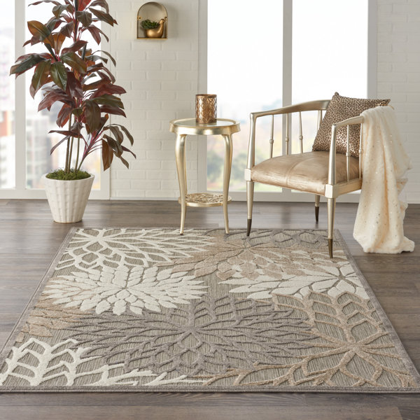 5x7-indoor-outdoor-area-rug | Wayfair
