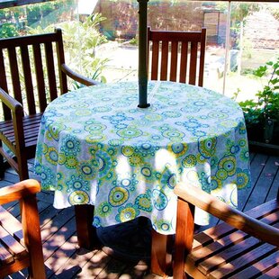 Great,Textured-look Easy-to-clean 70-Inch Round Umbrella Vinyl Indoor/Outdoor Tablecloth with Zipper in Natural