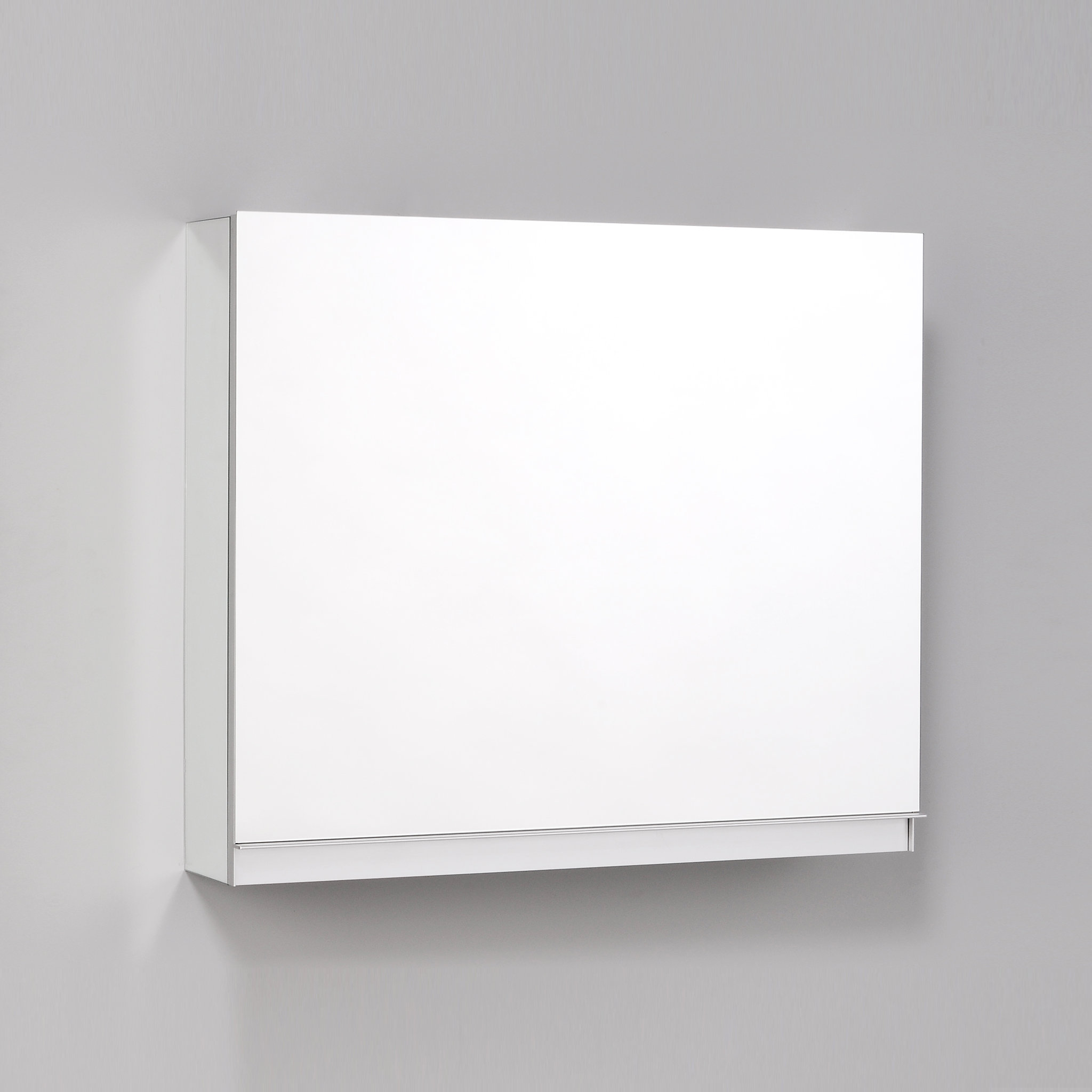 Robern Uplift Series Recessed Frameless Medicine with 6