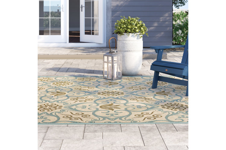 10 Best Outdoor Rugs to Complete Your Outdoor Space | Wayfair