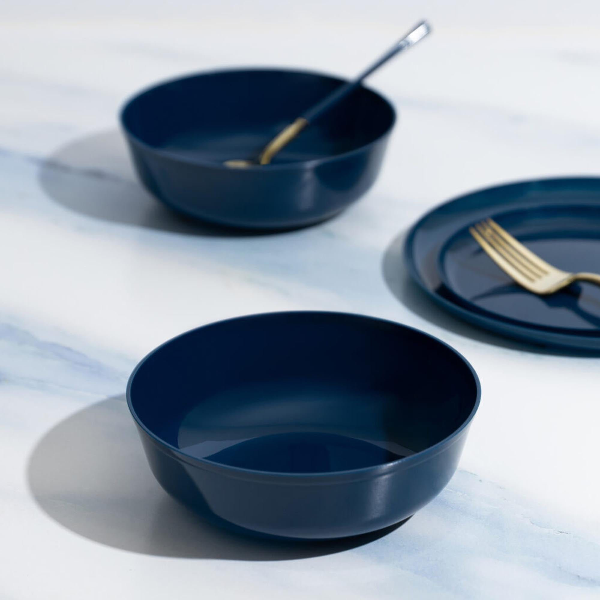 Ecoquality 16 Oz Disposable Round Dark Blue Plastic Bowls Edge