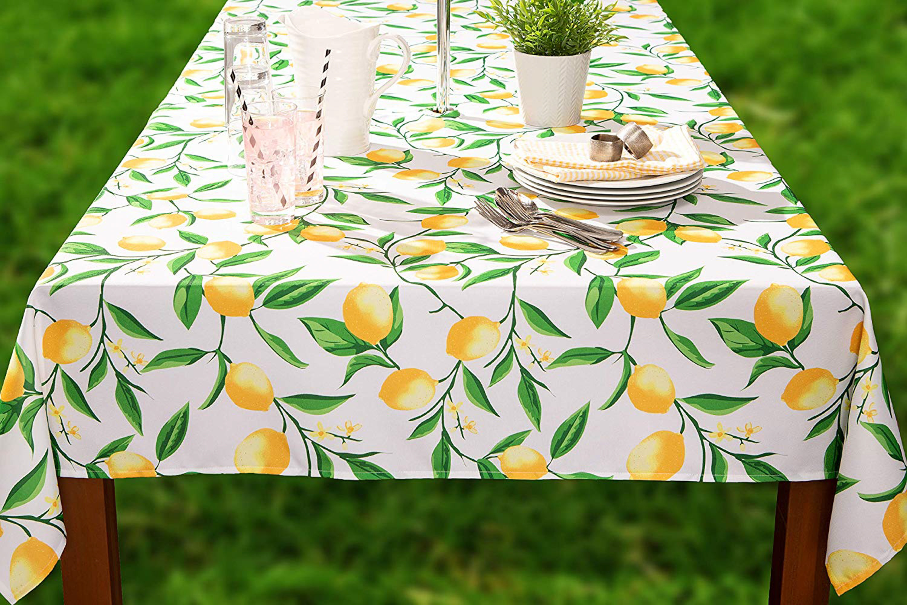 Gracie Oaks Naama Rectangular Floral Tablecloth & Reviews Wayfair