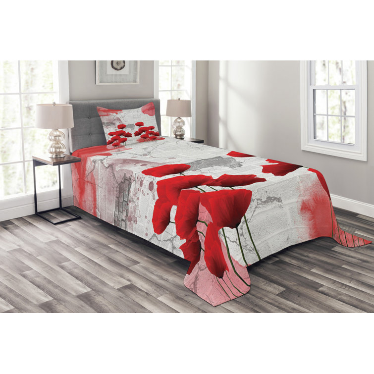 red bedspread queen