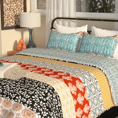 Details about   Geometric Quilted Bedspread & Pillow Shams Set Rounds Bold Borders Print 
