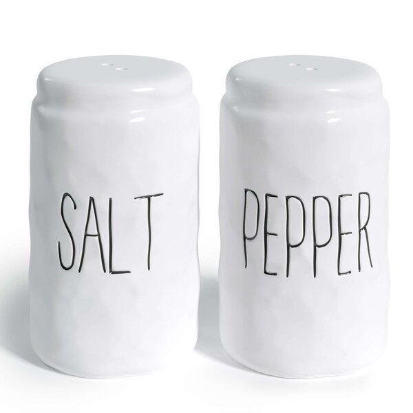 Cactus Shaped Salt & Pepper Shakers Set of 2 Retro Farmhouse Home Decorative Jar Dispenser for Kitchen Vintage Ceramic Salt & Pepper Shaker Set