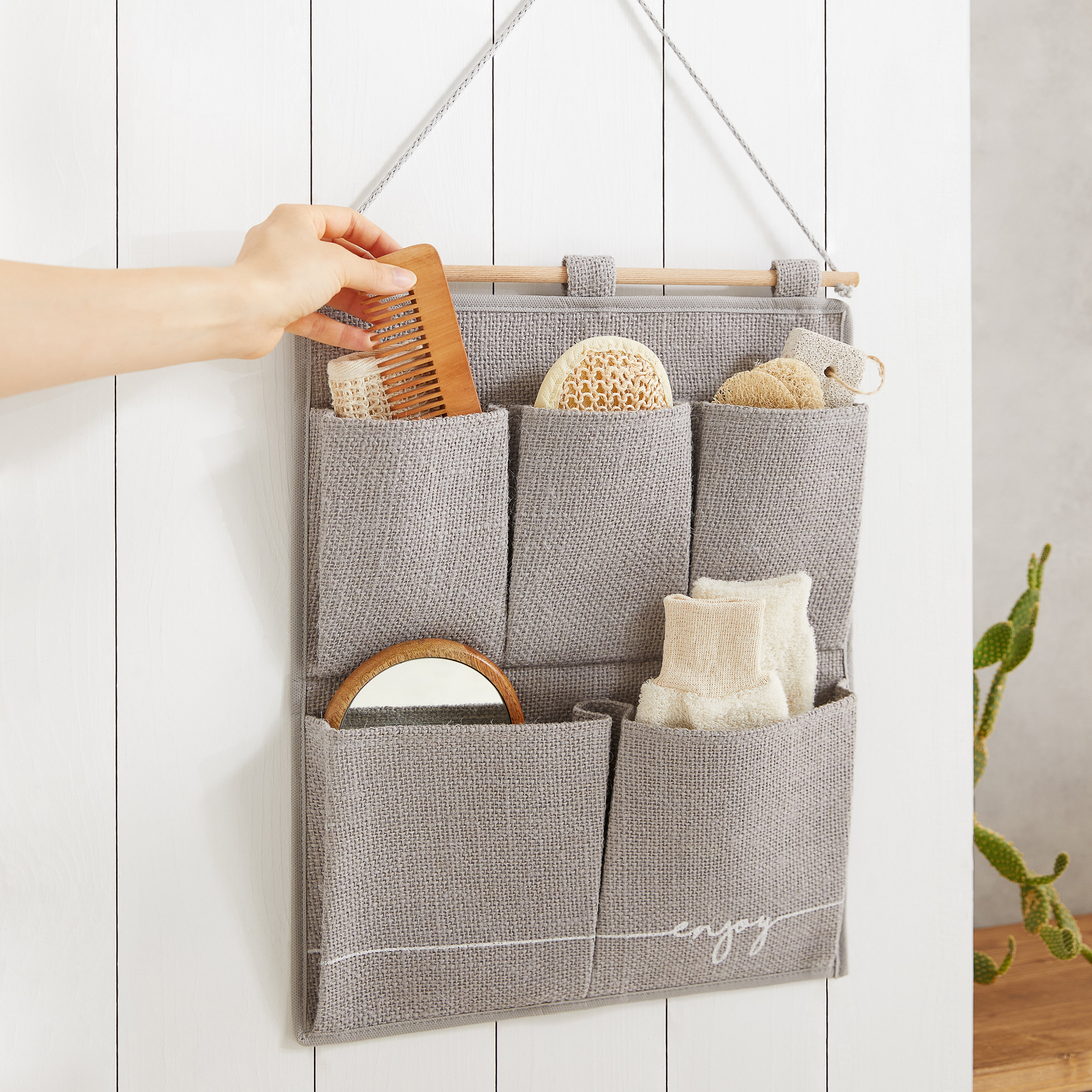 Ocean Home Textile Natural Grey Jute Hanging Organizer with Pockets, Wall Storage Organizer