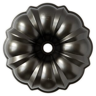 Nordic Ware Cake Pan Fluted Non Stick Geometric Swirl Bundt Circle Aluminum Gray 