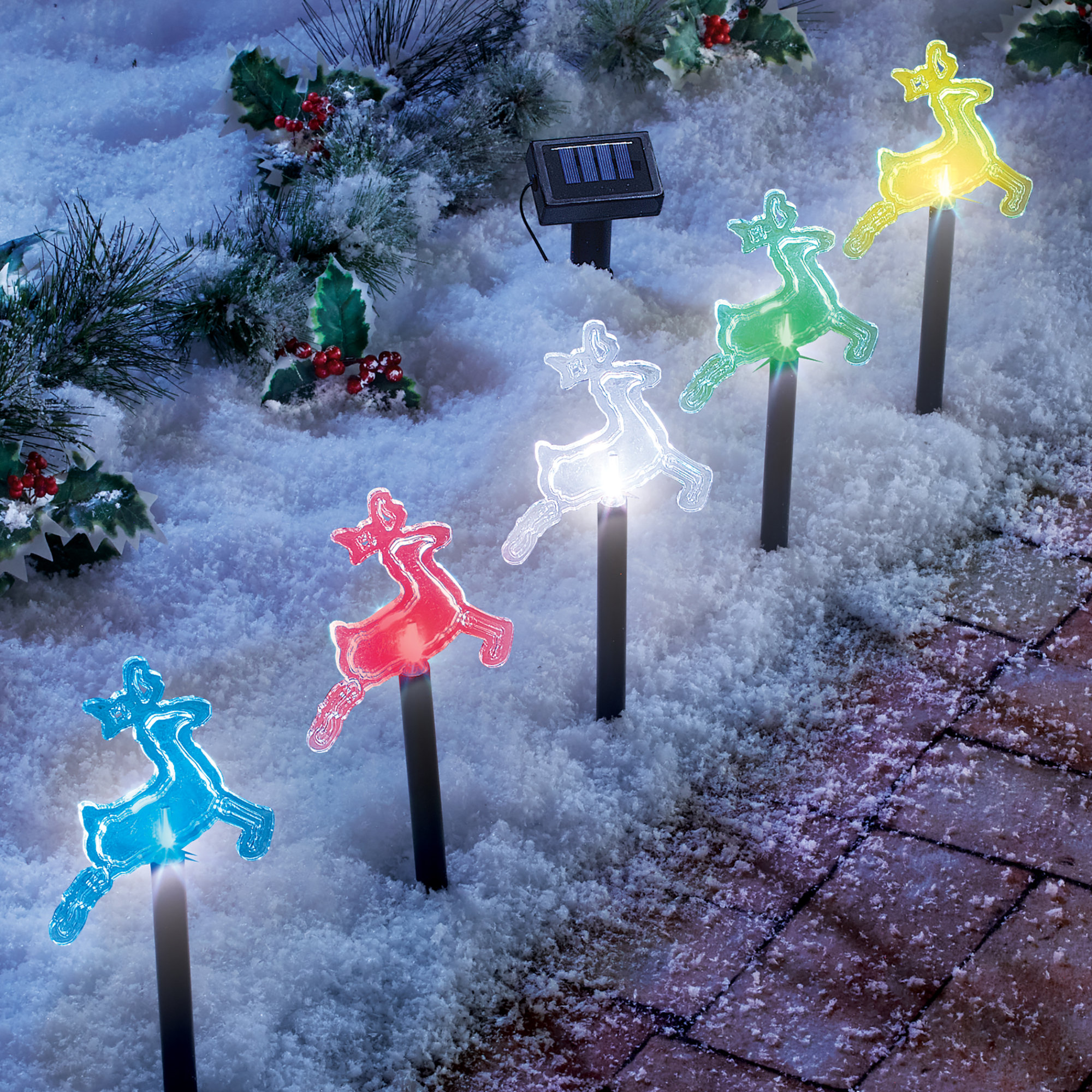 The Holiday Aisle® Color Changing Reindeer Lawn Art - Set of 5 | Wayfair