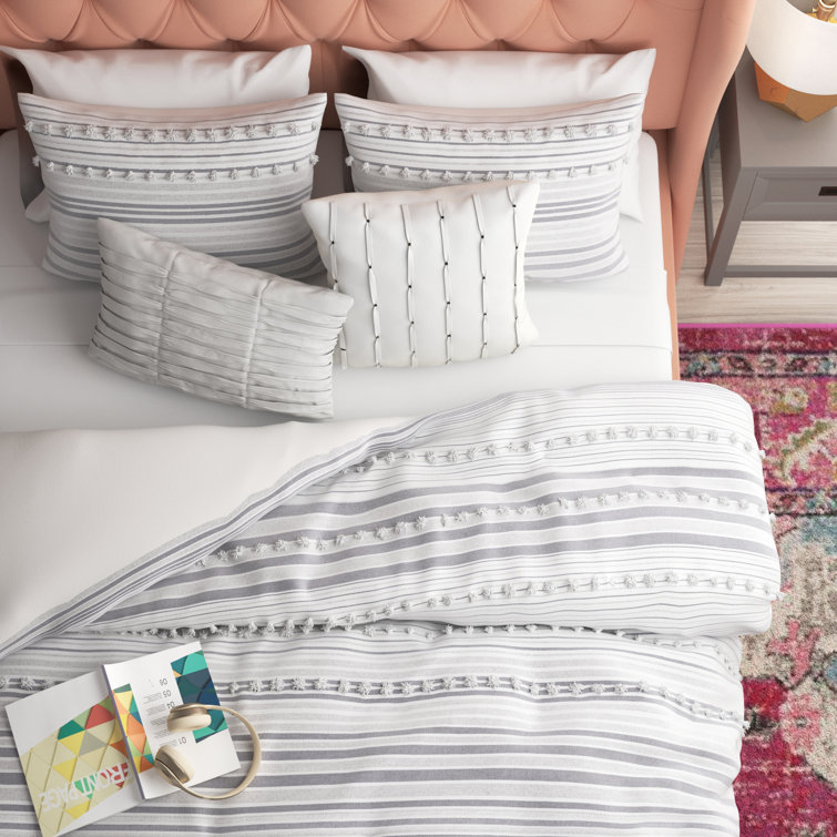 duvet covers and matching throws