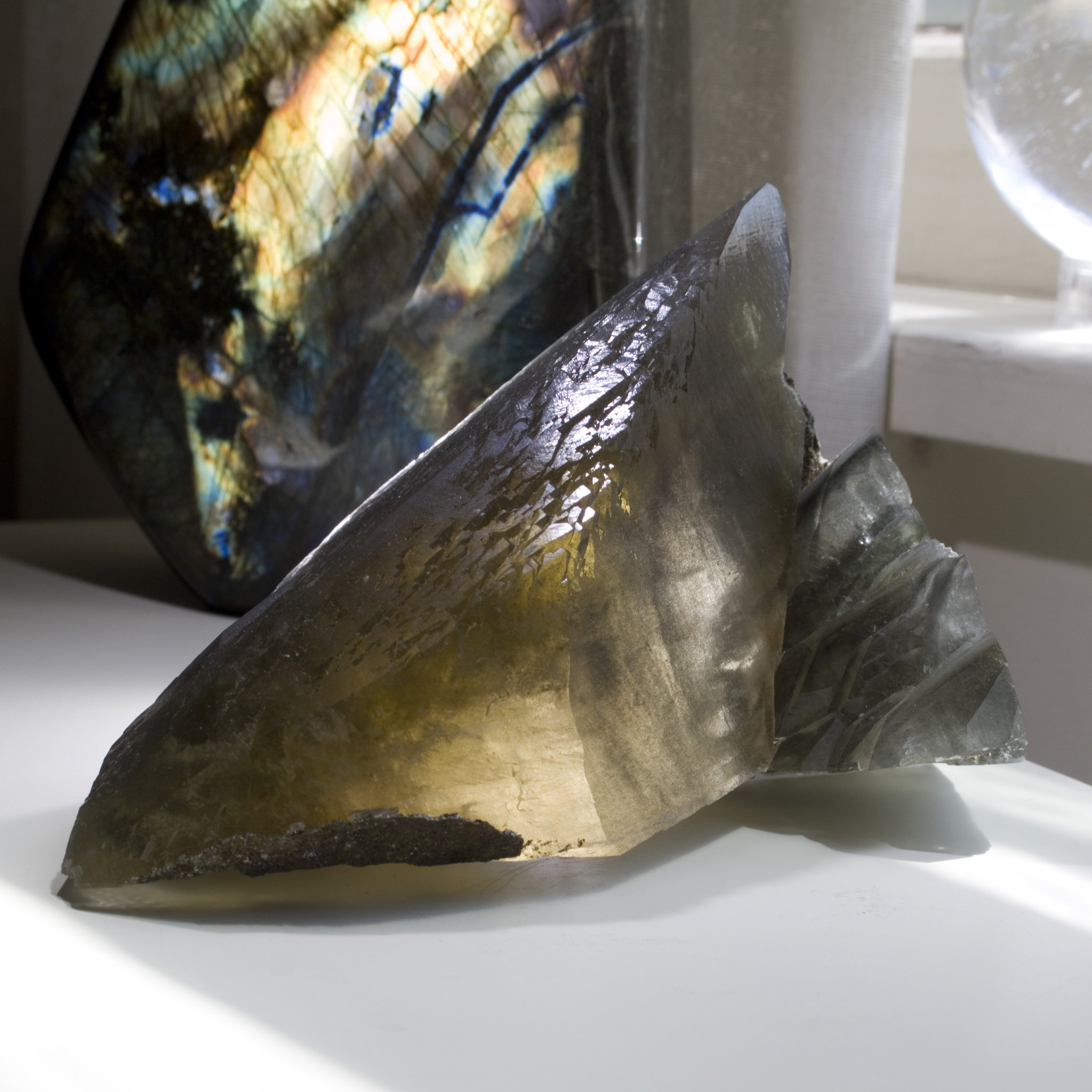 Studio Mineralia Dragon Scale Calcite, Sweetwater Mine, Viburnum Trend