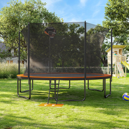 A 15 ft Round Backyard Trampoline