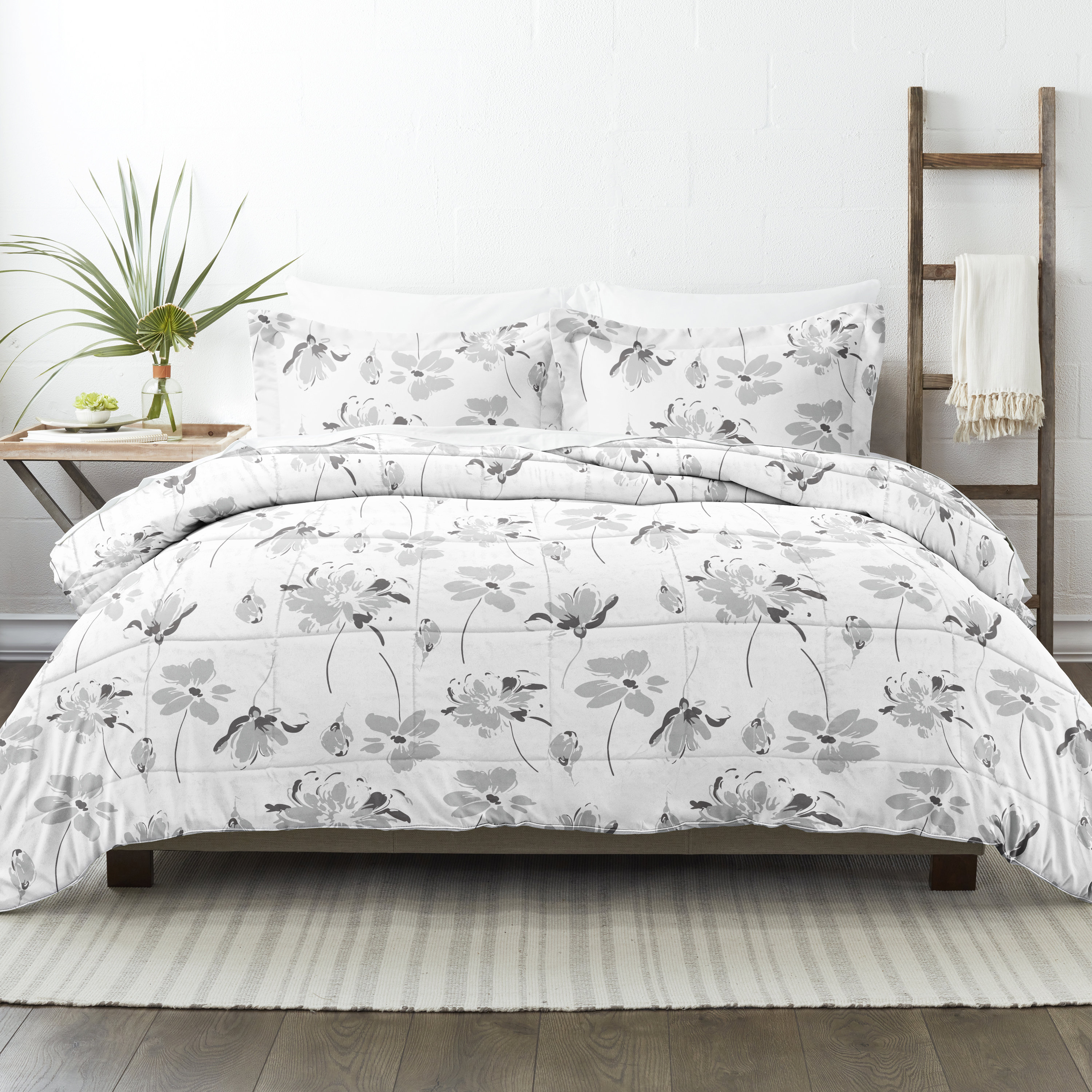 Andover Mills™ Alanis Down Alternative Magnolia Grey Patterned